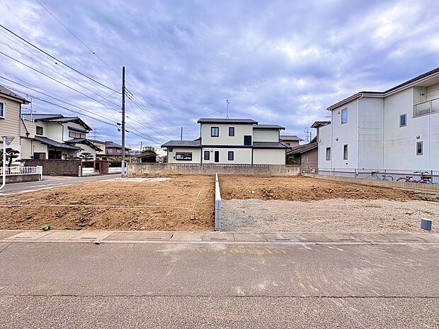 いつしか街の風景に溶け込んでいきます。(令和8年2月 撮影)