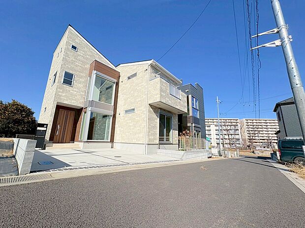 大切な時間を共に過ごすのは、「家族」も「お住まい」も同じです。