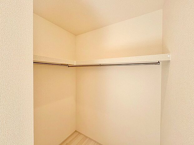 WICを備えることで、すっきりとした居室空間を実現できます。