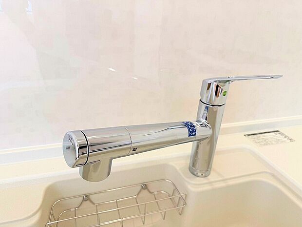 クリアな水が毎日使え、見た目にもスマートな浄水器一体型。