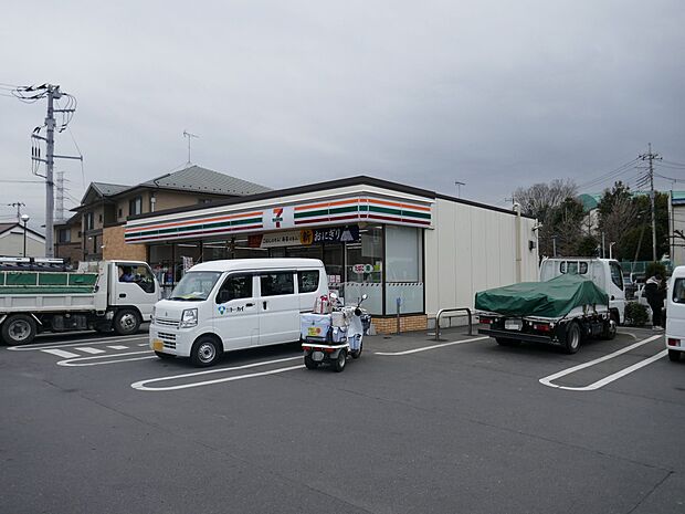 セブン-イレブン 川口木曽呂店まで約500m