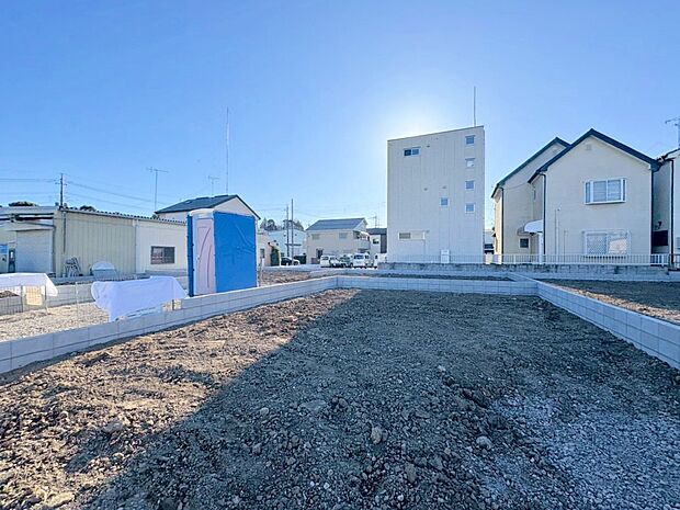 全居室二面採光により陽光が差し込む温かみのあるお住まいです。(令和8年2月 撮影)