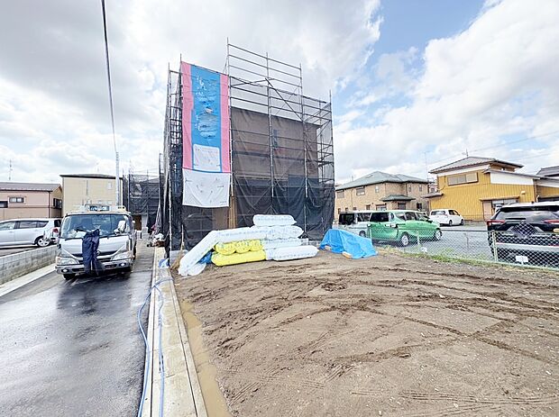 雨風から守るだけでなく、防犯面でも安心のビルトインガレージ。(令和8年3月 撮影)