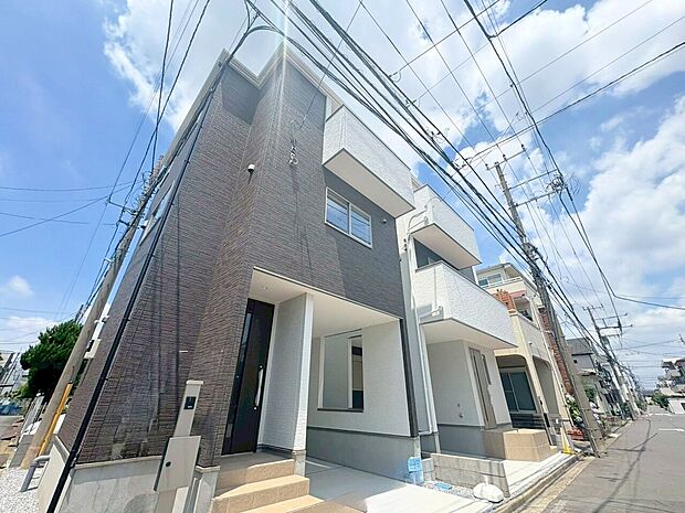 開放感のある角地に面した邸宅。