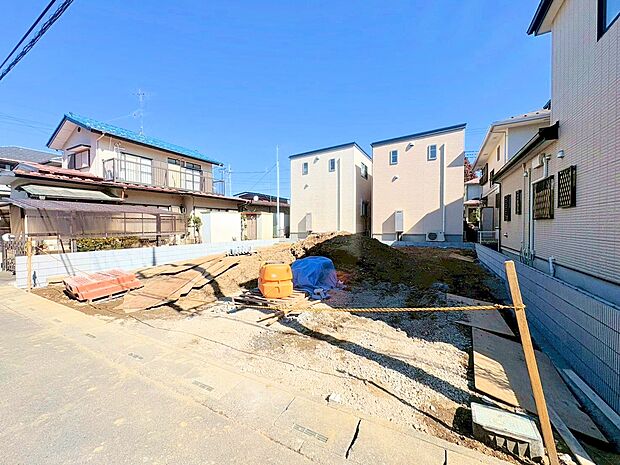 敷地広々44坪、太陽光パネル搭載の4LDK可変型住宅。(令和8年2月 撮影)