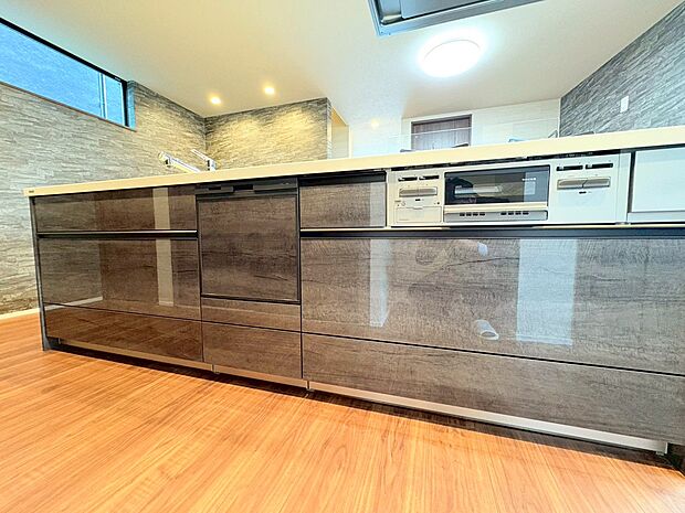 食洗機付きで毎日の家事の時短を叶えます。