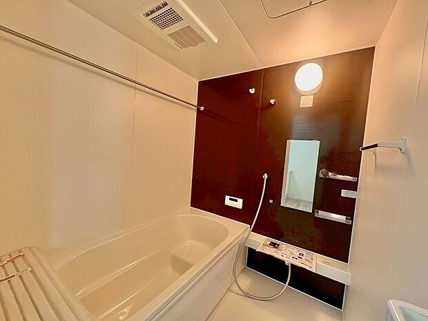 時間が経っても冷めづらい浴槽を採用することでエコで節約になります。