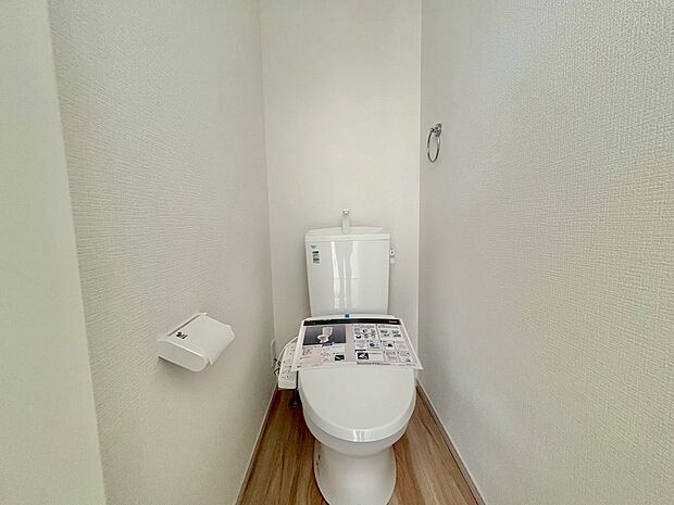 洗浄便座はいつでも快適に、清潔にご使用いただけます。