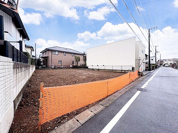 敷地広々38坪。6m公道に面した整形地。