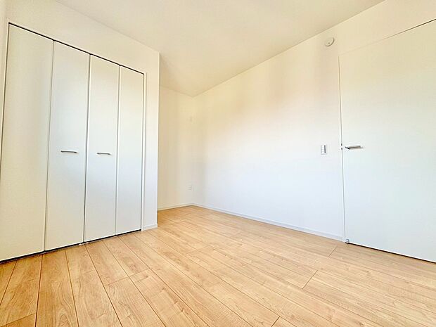 レイアウトするのが楽しくなる洋室。