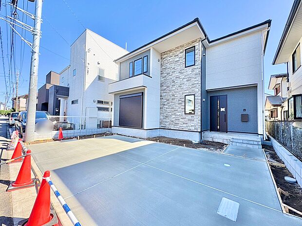 敷地面積は広々44坪。4LDK＋コンセプトルームの開放的な邸宅。