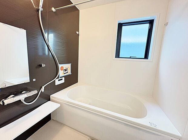 時間が経っても冷めづらい浴槽を採用することでエコで節約になります。