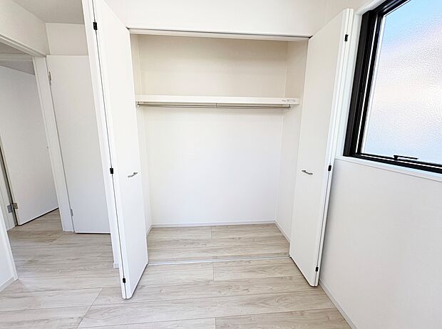 各お部屋にしっかりと収納スペースを設けてあります。