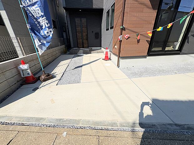 2台駐車可能なカースペースです。