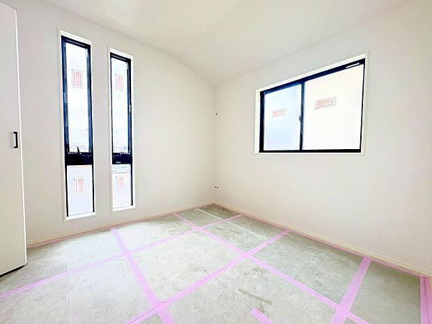 レイアウトするのが楽しくなる洋室。(令和8年2月 撮影)