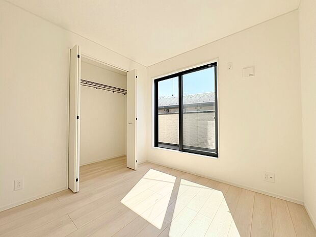 充実した生活は伸びやかな居室空間から始まります。