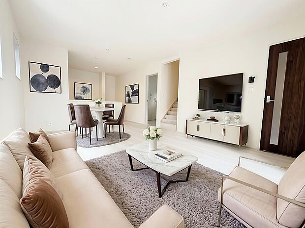 人気の対面式キッチンで一体感のあるLDKです。※現況物件写真にCG画像処理済み