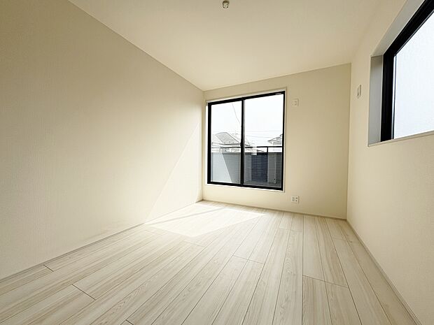 2階は全居室二面採光。採光や通風を考えて設計された間取り。