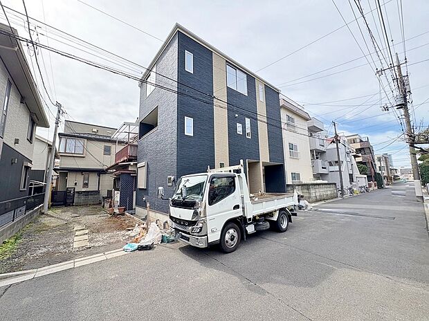 設計者の拘りが伝わってくる素敵な建物です。(令和8年2月 撮影)