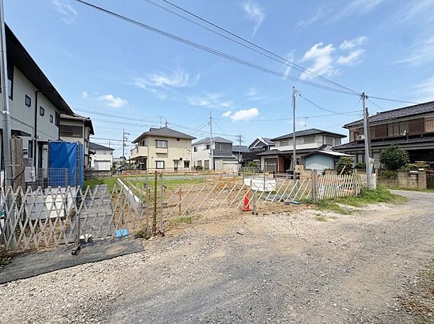 LDK広々20.4帖。リビングイン階段は家族同士の自然なコミュニケーションが増加します。(令和8年8月撮影)