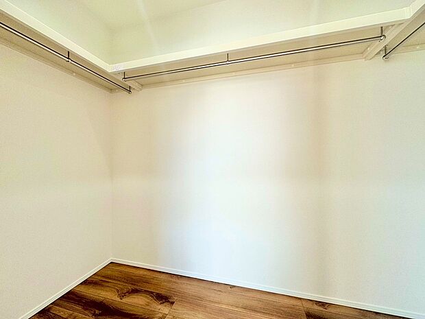 WICを備えることで、すっきりとした居室空間を実現できます。