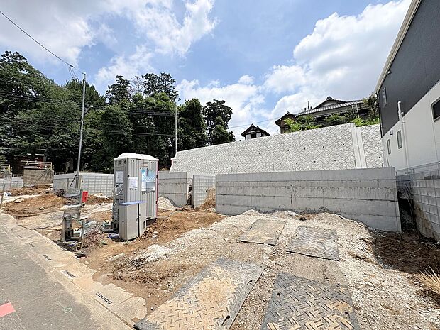 全居室2面採光で陽当たり・通風良好です。(令和8年6月 撮影)