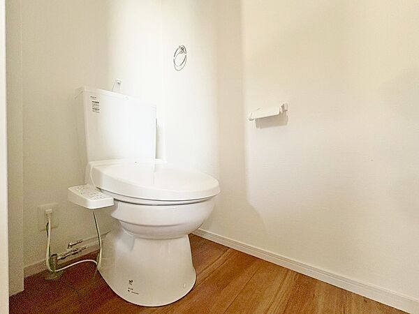 各階にトイレを完備しています。