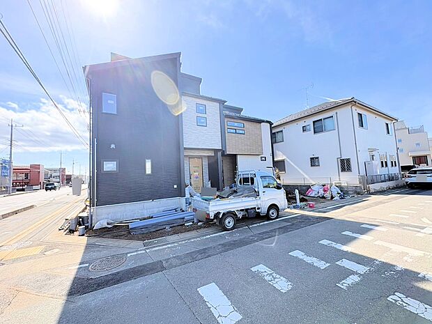 駅・商業施設・公共施設が徒歩圏内です。(令和8年3月 撮影)