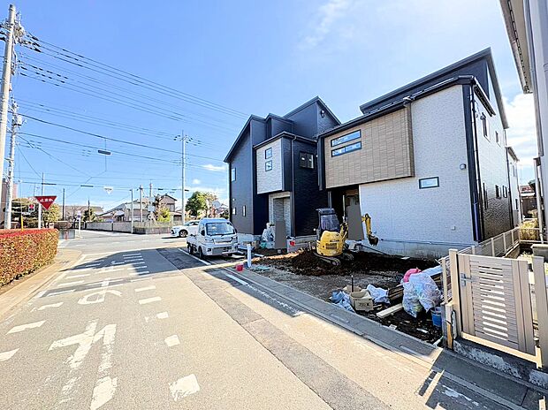 カースペースは2台分です。(令和8年3月 撮影)