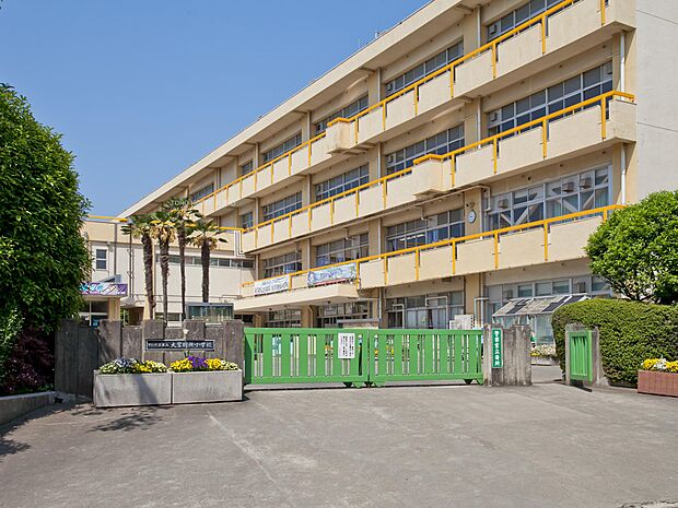 大宮別所小学校まで約550m