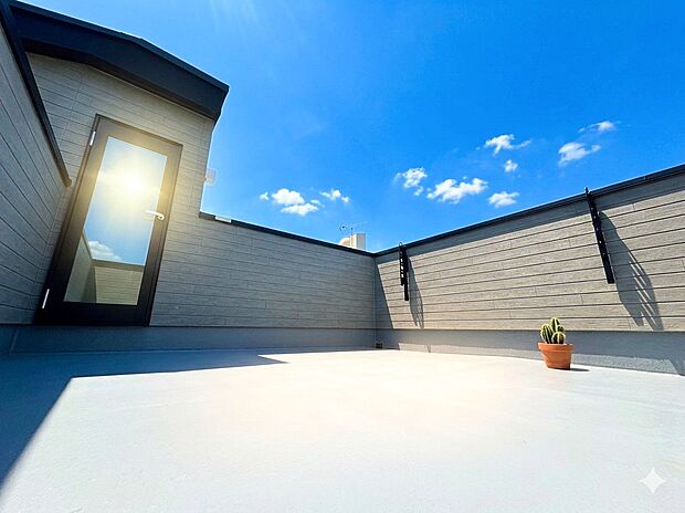 気持ちの良い空の下で、特別なひと時をお過ごしください。