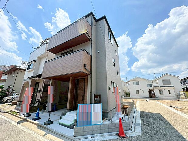 贅沢なほどの豊かな居住性と、プライドを満たすクオリティ。