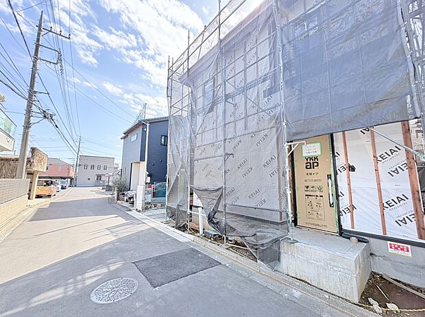 玄関土間収納や広々WIC、リビング収納など豊富な収納を確保。(令和8年3月 撮影)