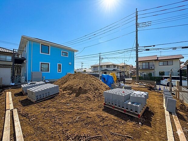 大容量のWICが2ヶ所あり、お荷物が多い方も安心です。(令和8年3月 撮影)