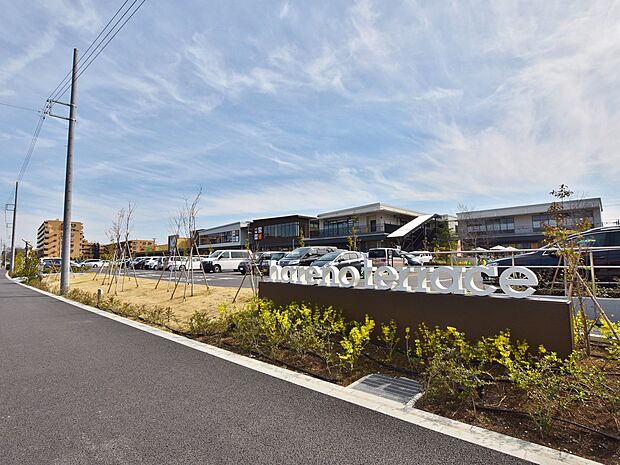 ハレノテラまで約1800m