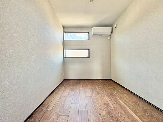 柔らかい自然光で朝目覚める暮らしが送れるだろう。