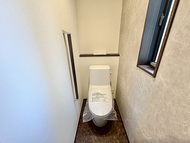 1階と2階にトイレを設置しています。