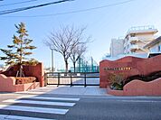 内谷中学校まで約700m