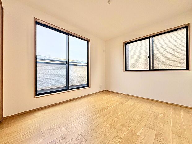 充実した生活は伸びやかな居室空間から始まります。