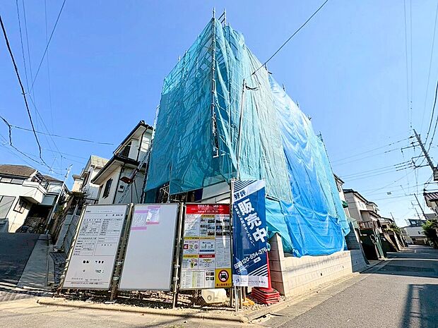 人気の対面式キッチンで一体感のあるＬＤＫ。(令和8年7月撮影)