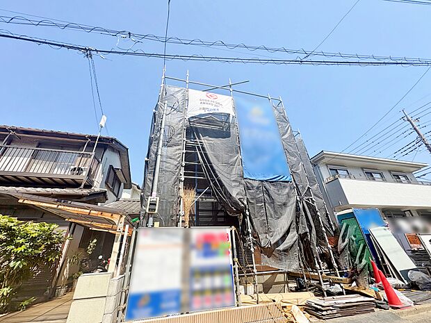 小・中学校まで徒歩11分以内でお子様の通学も安心です。(令和8年3月 撮影)