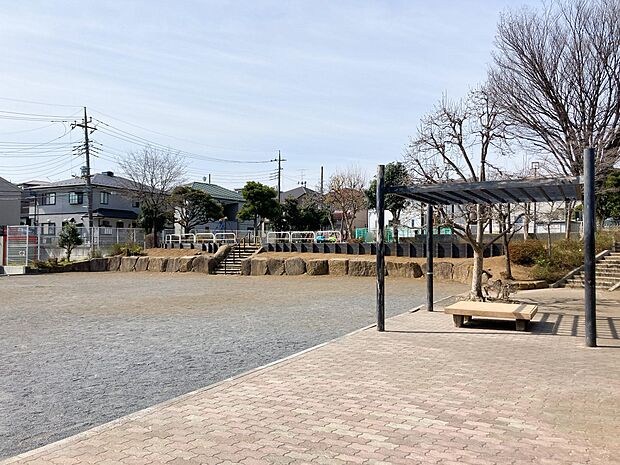 大東南児童公園まで約300m