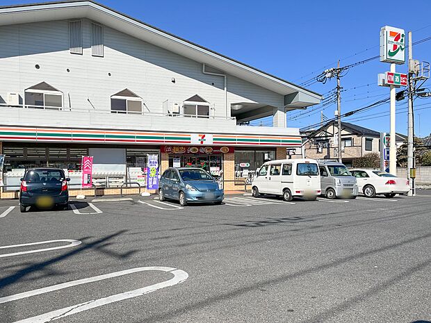 セブンイレブン大宮日進1丁目店まで約351m