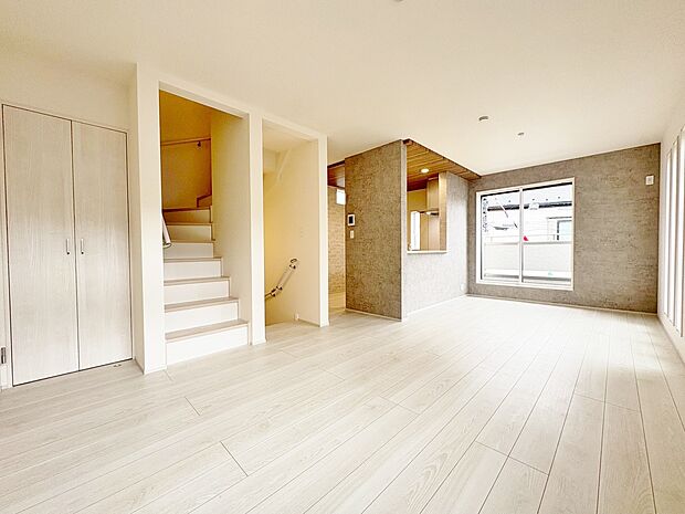 2階に水回りを集約した家事効率の良い間取り。