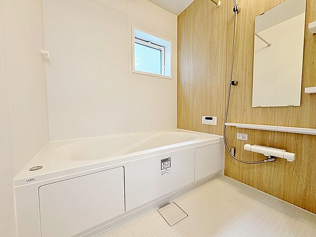 湯を愉しみながらリラックスした贅沢な時間を過ごすことができます。