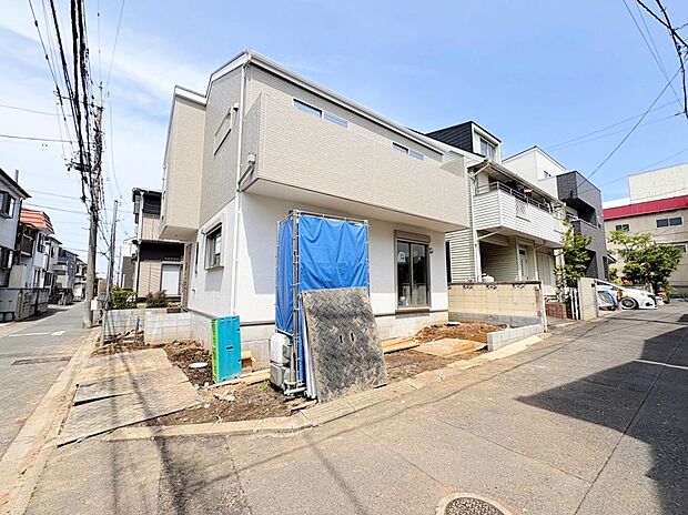 2階は全居室二面採光、採光に富んだ設計で明るい空間を演出。(令和8年4月 撮影)