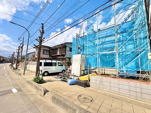 建物の居住性に拘った邸宅は「安らぎ」と「快適」を実現。(令和8年3月 撮影)