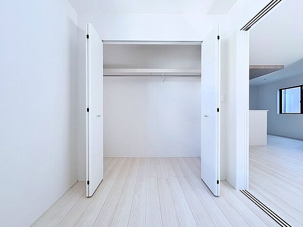 各お部屋にしっかりと収納スペースを設けてあります。