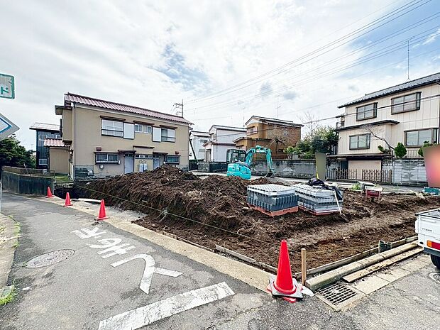 リビングスルー階段は、家族の自然なコミュニケーションが増加します。(令和8年4月 撮影)