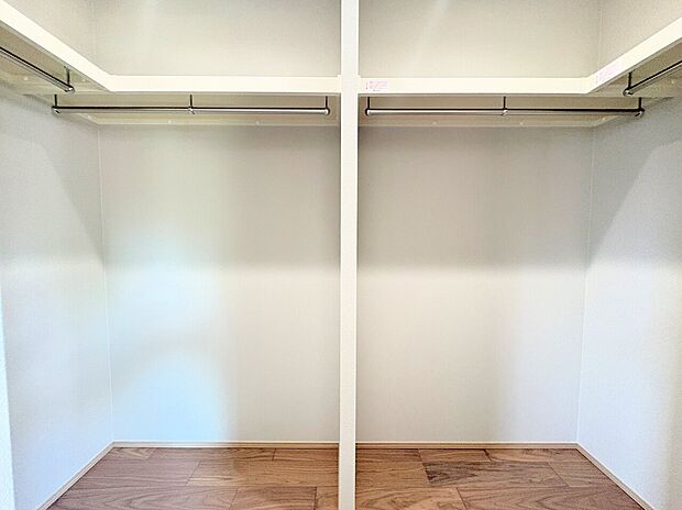 WICを備えることで、すっきりとした居室空間を実現できます。